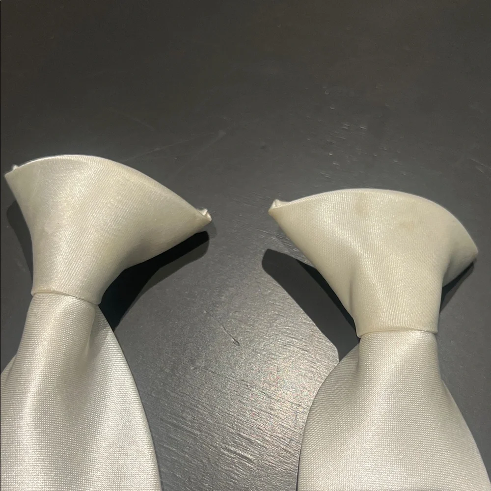 Elegant toddler white satin Ties